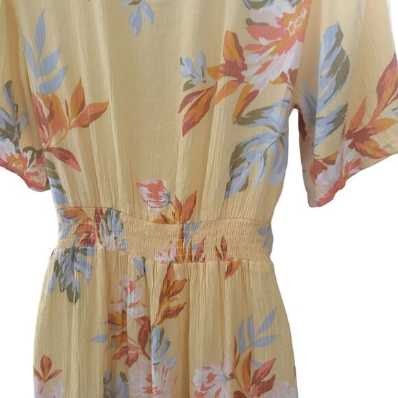 BillaBong Yellow Floral Boho Country Casual Flowy Mini Shortsleeved Sundress - Picture 2 of 5